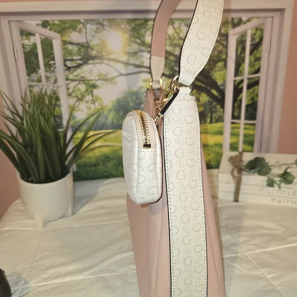 Guess Blush Pink Shoulder Bag - Picture 5 of 7